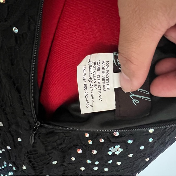 Camille La Vie Black Mermaid Jeweled/Sequin Floral Lace Formal Gown US 8 😍 - Picture 16 of 16